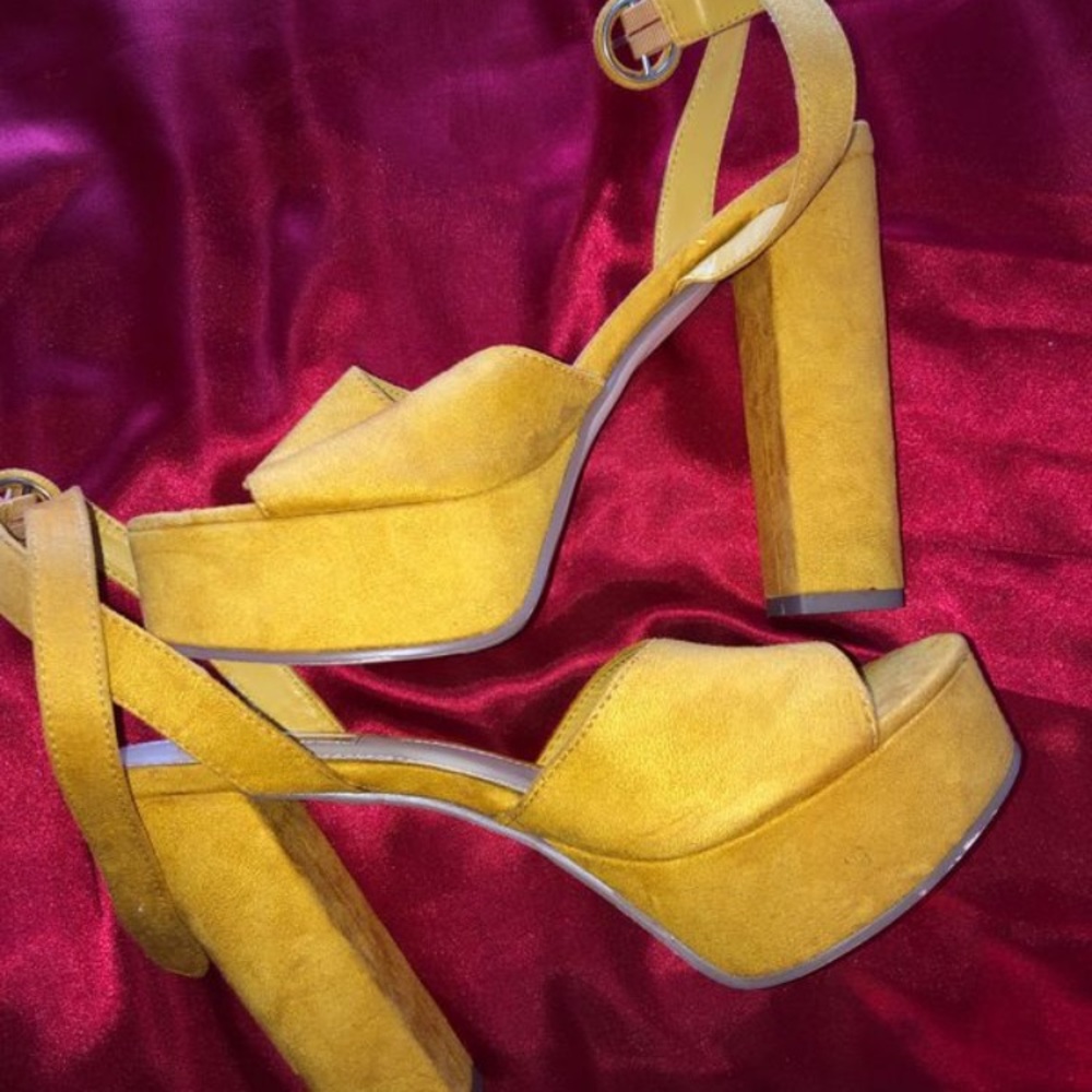 New mustard platform heels